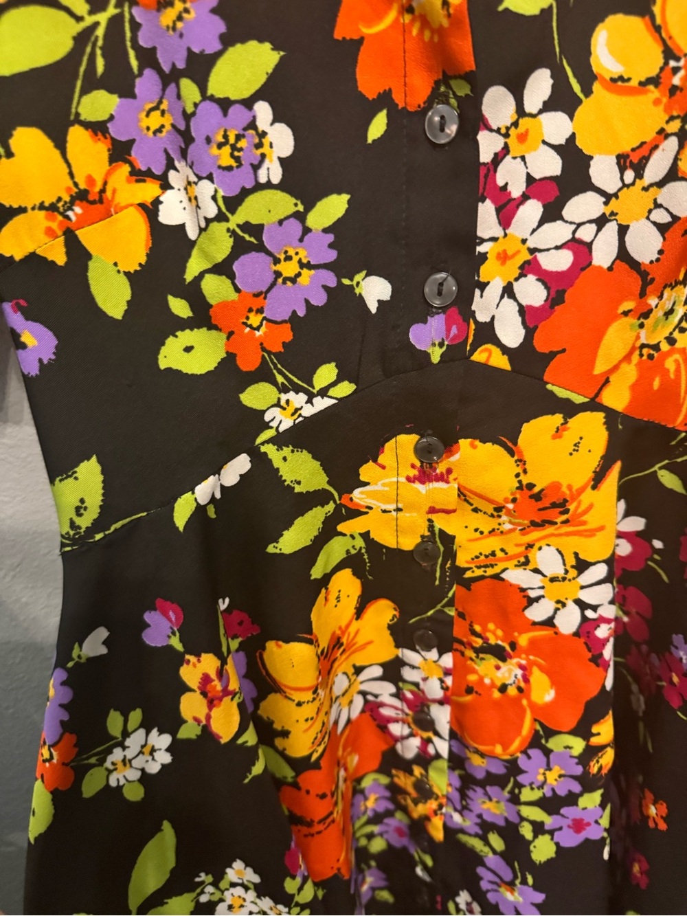 Retro Vintage Floral Button-Front Fit & Mini Flare Dress Bold 70’s Style 🌺 - Picture 9 of 14